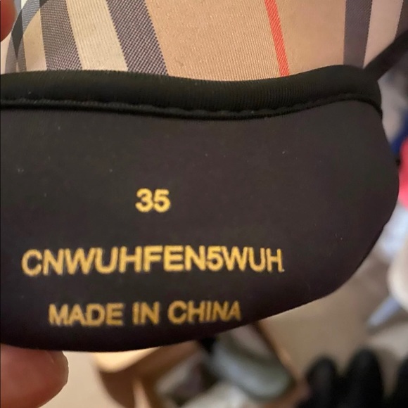 Burberry Ankle Rainboots - Picture 6 of 6